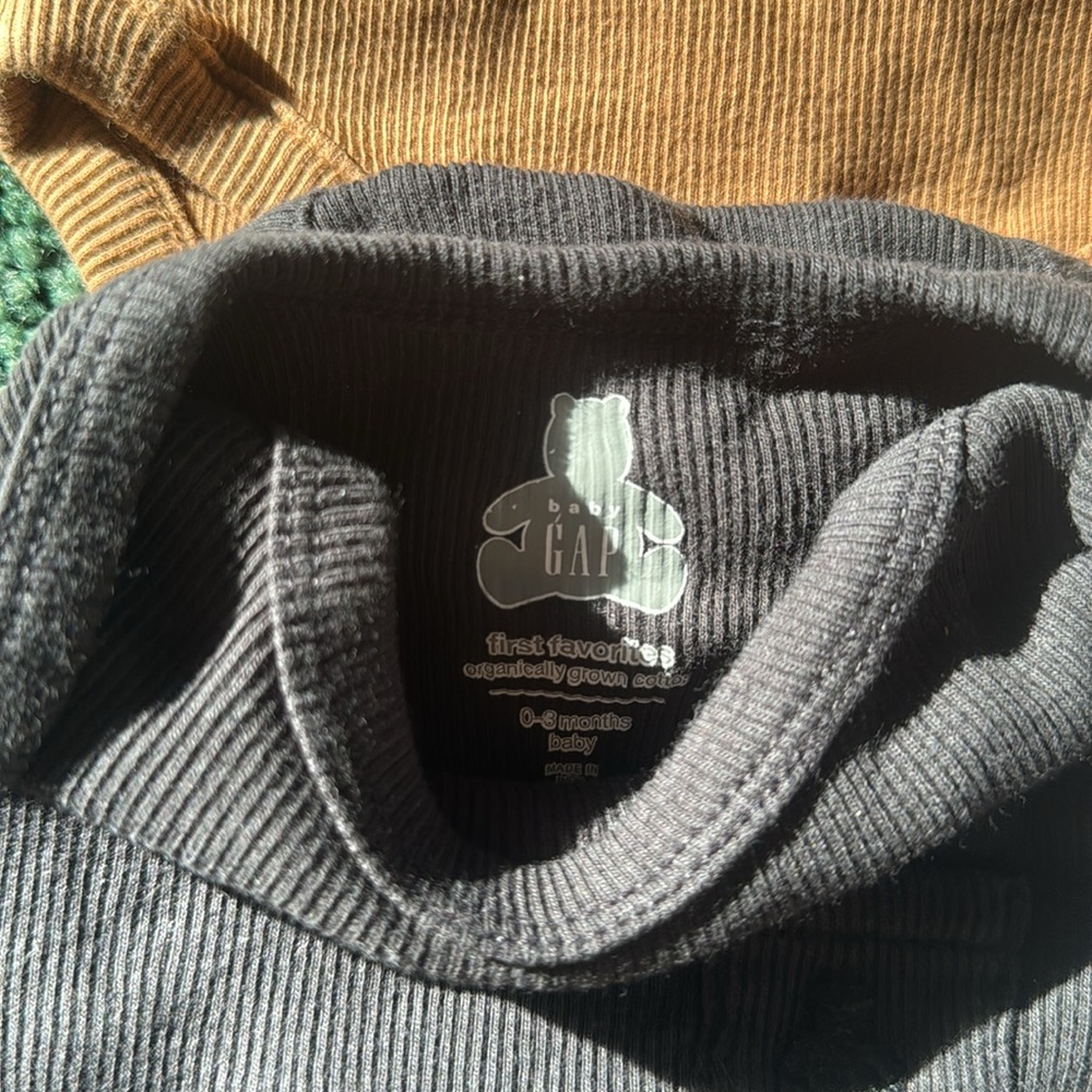 Baby gap set - Picture 2 of 2